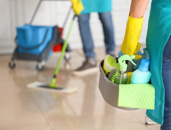How to choose the right commercial cleaning company for your business